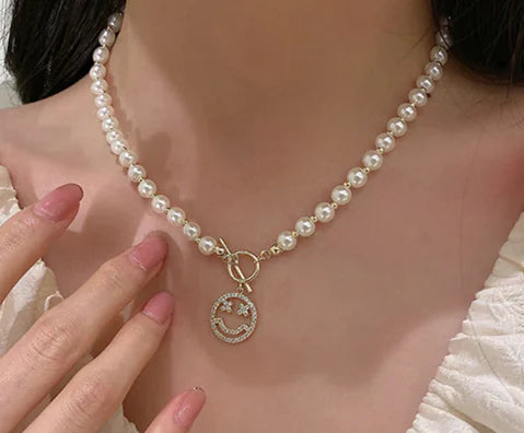 Heart-Shaped Faux Pearl Beads Necklace (One Piece)