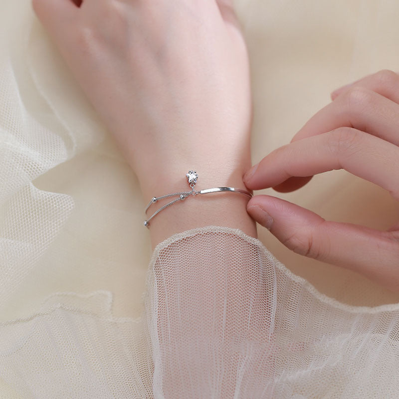 Sterling Silver Bracelet in Trendy Wind Design